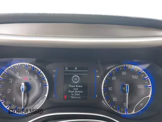 2020 Chrysler Pacifica Touring L with VIN 2C4RC1BG6LR173126, listed as a IAAI auction lot 42517961 with 75,014 mi miles and . Bid and sale history available at DreamBid. Image 16.
