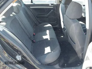 2008 Volkswagen Jetta Sedan S with VIN 3VWJM71K48M198718, listed as a IAAI auction lot 41848321 with 236,400 mi miles. Bid and sale history available at carsss.com. Image 8.