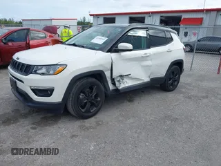 2018 Jeep Compass Latitude with VIN 3C4NJCBB1JT408465, listed as a IAAI auction lot 41350902 with 79,565 mi miles and . Bid and sale history available at DreamBid. Image 17.