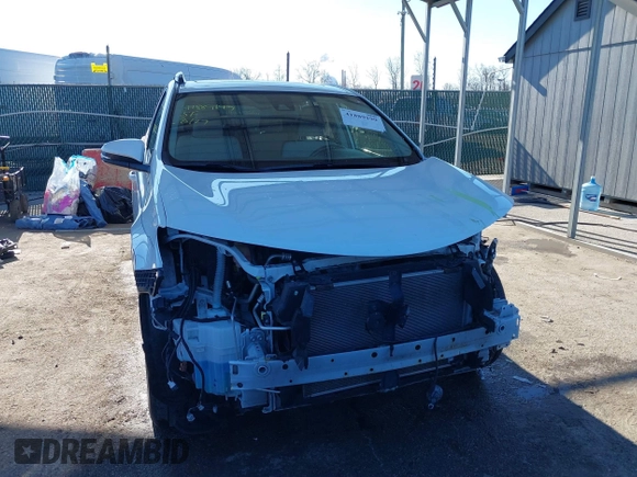 2018 Toyota RAV4 XLE с VIN JTMWFREV5JJ741922, выставлен на аукционе IAAI как лот 41889199 с пробегом 80 442 миль миль и . История ставок и продаж доступна на DreamBid. Изображение 13.