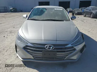 2020 Hyundai Elantra SEL z VIN 5NPD84LFXLH586828, wystawiony jako Copart lot #50519325 z przebiegiem Nie podano mil oraz Szkoda całkowita • Salvage title. Historia ofert i sprzedaży dostępna na DreamBid. Obrazek 5.