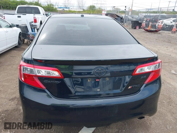 2012 Toyota Camry L with VIN 4T1BF1FK7CU589417, listed as a IAAI auction lot 42060163 with 164,520 mi miles. Bid and sale history available at carsss.com. Image 17.