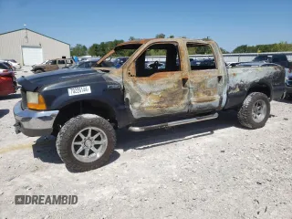 2000 Ford F-250 XL z VIN 1FTNW21F0YED97307, wystawiony jako Copart lot #70226144 z przebiegiem Nie podano mil oraz Nie do naprawy • Non repairable. Historia ofert i sprzedaży dostępna na DreamBid. Obrazek 1.
