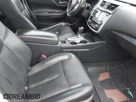 2018 Nissan Altima SR with VIN 1N4AL3AP7JC174856, listed as a IAAI auction lot 42070366 with 135,680 mi miles and . Bid and sale history available at carsss.com. Image 5.