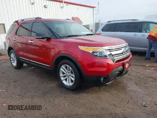 2013 Ford Explorer XLT with VIN 1FM5K7D84DGA66519, listed as a IAAI auction lot 41191250 with 164,027 mi miles and . Bid and sale history available at DreamBid. Image 1.