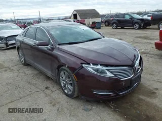 2013 Lincoln MKZ z VIN 3LN6L2G94DR814865, wystawiony jako IAAI lot #41522748 z przebiegiem 122 973 mil mil oraz . Historia ofert i sprzedaży dostępna na DreamBid. Obrazek 1.