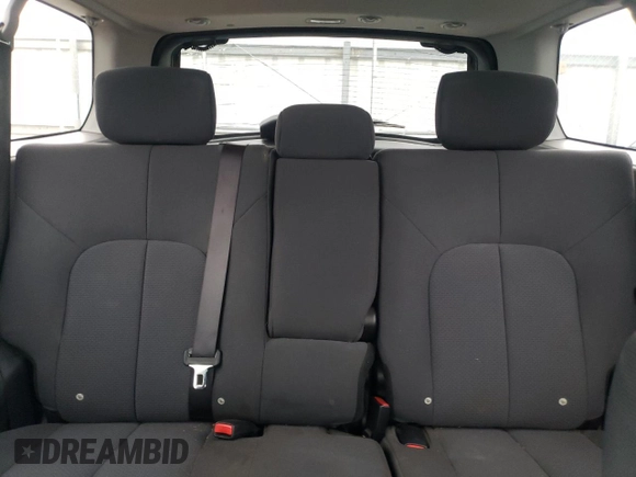 2005 Mitsubishi Endeavor LS with VIN 4A4MN21S45E028157, listed as a Copart auction lot 45087575 with 82,570 mi miles and Non Repairable. Bid and sale history available at carsss.com. Image 10.