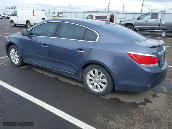 2013 Buick LaCrosse with VIN 1G4GA5ER8DF214507, listed as a IAAI auction lot 41939876 with 137,066 mi miles. Bid and sale history available at carsss.com. Image 3.
