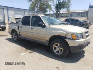 2004 Ford Explorer Sport Trac XLS z VIN 1FMZU67K34UC40112, wystawiony jako Copart lot #57877855 z przebiegiem 139 350 mil mil oraz Szkoda całkowita • Salvage title. Historia ofert i sprzedaży dostępna na DreamBid. Obrazek 4.