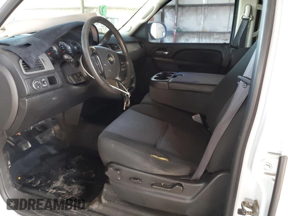 2012 Chevrolet Tahoe Commercial with VIN 1GNLC2E07CR168881, listed as a Copart auction lot 54620715 with 198,976 mi miles and Salvage title. Bid and sale history available at DreamBid. Image 7.