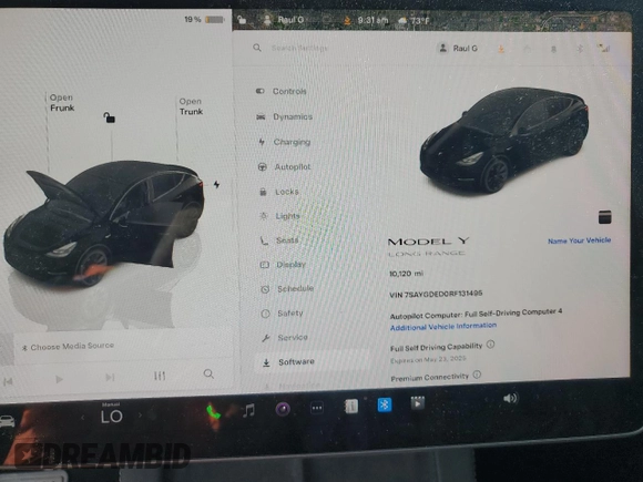 2024 Tesla Model Y with VIN 7SAYGDED0RF131495, listed as a Copart auction lot 56849765 with 10,120 mi miles and Salvage title. Bid and sale history available at DreamBid. Image 9.