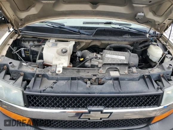 2006 Chevrolet Express Passenger with VIN 1GAHG39U561269015, listed as a Copart auction lot 46694605 with 91,316 mi miles and Clean title. Bid and sale history available at DreamBid. Image 12.