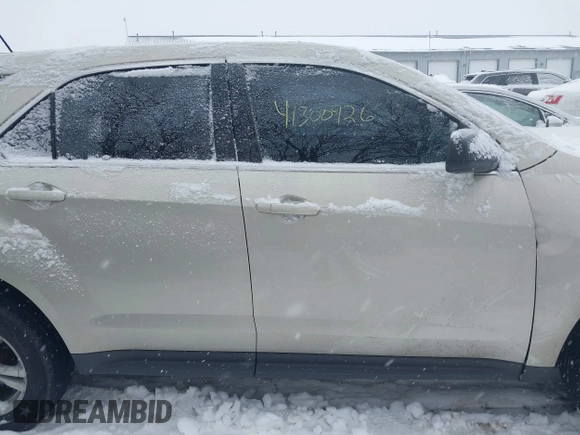 2015 Chevrolet Equinox LS with VIN 2GNALAEK3F1178551, listed as a IAAI auction lot 41300926 with 94,921 mi miles. Bid and sale history available at carsss.com. Image 13.