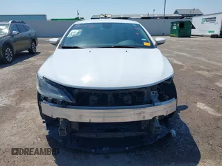 2016 Chrysler 200 LX with VIN 1C3CCCFB6GN186370, listed as a IAAI auction lot 41975138 with 146,295 mi miles. Bid and sale history available at carsss.com. Image 13.