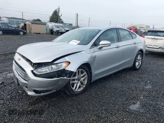2016 Ford Fusion SE with VIN 3FA6P0H72GR346199, listed as a IAAI auction lot 38430808 with 162,568 mi miles. Bid and sale history available at carsss.com. Image 17.