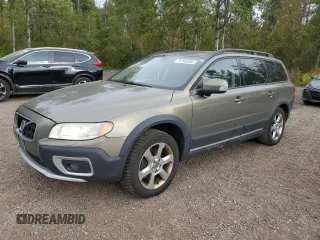 2010 Volvo XC70 3.0T with VIN YV4992BZ3A1088927, listed as a Copart auction lot 71745204 with 275,360 mi miles and Clean Title. Bid and sale history available at DreamBid. Image 1.