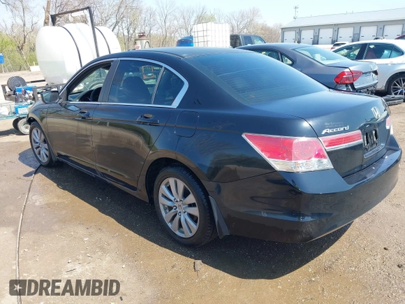 2012 Honda Accord EX z VIN 1HGCP2F71CA086962, wystawiony jako IAAI lot #42005865 z przebiegiem 160 481 mil mil oraz . Historia ofert i sprzedaży dostępna na DreamBid. Obrazek 3.