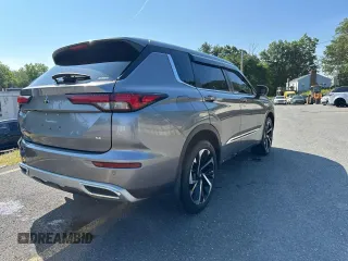 2022 Mitsubishi Outlander SE z VIN JA4J4UA86NZ050077, wystawiony jako Copart lot #61336925 z przebiegiem 78 783 mil mil oraz Czysty tytuł • Clean title. Historia ofert i sprzedaży dostępna na DreamBid. Obrazek 3.