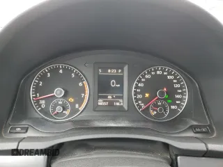 2010 Volkswagen Eos Komfort с VIN WVWBA7AH1AV016859, выставлен на аукционе Copart как лот 49053605 с пробегом 98 557 миль миль и Чистый • Clean title. История ставок и продаж доступна на DreamBid. Изображение 9.
