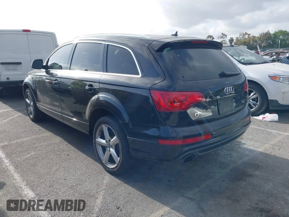 2015 Audi Q7 S line Prestige с VIN WA1DGAFE9FD026968, выставлен на аукционе IAAI как лот 42235342 с пробегом 86 235 миль миль и . История ставок и продаж доступна на DreamBid. Изображение 3.