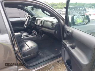 2021 Toyota Tacoma SR с VIN 5TFCZ5AN8MX266972, выставлен на аукционе IAAI как лот 42511666 с пробегом 56 378 миль миль и . История ставок и продаж доступна на DreamBid. Изображение 5.
