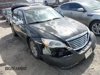 2014 Chrysler 200 Limited with VIN 1C3CCBCG5EN134347, listed as a IAAI auction lot 42009439 with 96,653 mi miles. Bid and sale history available at carsss.com. Image 1.