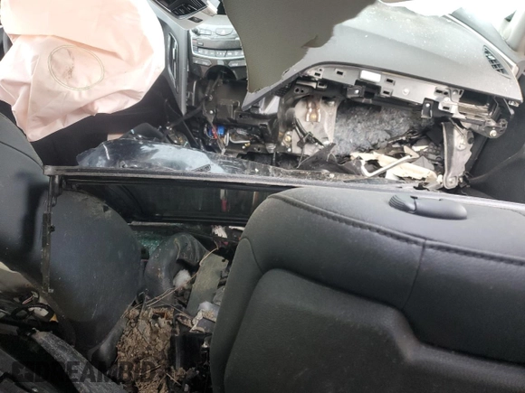 2021 Acura RDX with VIN 5J8TC1H39ML006698, listed as a Copart auction lot 44138335 with Not Provided miles and Salvage Title. Bid and sale history available at carsss.com. Image 8.