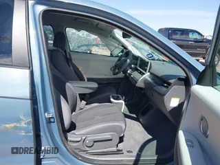 2024 Hyundai Ioniq 5 SEL z VIN KM8KN4DE0RU264604, wystawiony jako IAAI lot #41669323 z przebiegiem 3 207 mil mil oraz . Historia ofert i sprzedaży dostępna na DreamBid. Obrazek 5.