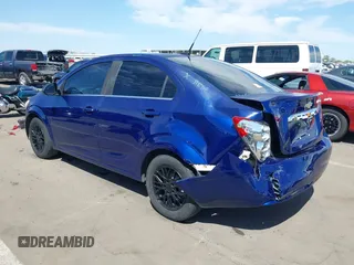 2013 Chevrolet Sonic LT with VIN 1G1JC5SG0D4168831, listed as a IAAI auction lot 42124531 with 149,096 mi miles and . Bid and sale history available at DreamBid. Image 3.