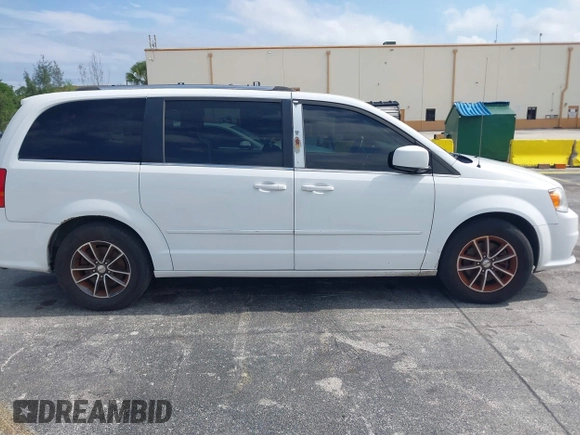 2017 Dodge Grand Caravan SXT with VIN 2C4RDGCG8HR600828, listed as a IAAI auction lot 42255787 with 87,135 mi miles and . Bid and sale history available at DreamBid. Image 13.