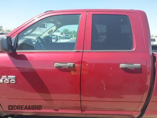 2014 Ram 1500 Express z VIN 1C6RR6FT3ES122128, wystawiony jako IAAI lot #41994152 z przebiegiem 138 624 mil mil oraz . Historia ofert i sprzedaży dostępna na DreamBid. Obrazek 14.