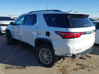 2022 Chevrolet Traverse LT Cloth z VIN 1GNERGKW9NJ159582, wystawiony jako IAAI lot #41510198 z przebiegiem 38 074 mil mil oraz . Historia ofert i sprzedaży dostępna na DreamBid. Obrazek 3.