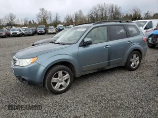 2010 Subaru Forester 2.5X Limited with VIN JF2SH6DC9AH733256, listed as a Copart auction lot 50043915 with 299,051 mi miles and Salvage Title. Bid and sale history available at carsss.com. Image 1.