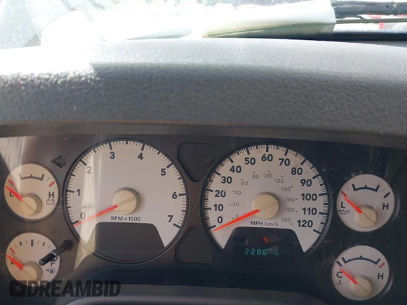 2008 Dodge 1500 SLT with VIN 1D7HU182X8S523986, listed as a IAAI auction lot 41902719 with 228,676 mi miles and . Bid and sale history available at DreamBid. Image 7.