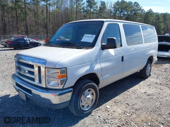 2010 Ford Econoline Passenger XL z VIN 1FBNE3BL2ADA55306, wystawiony jako IAAI lot #41591766 z przebiegiem 109 665 mil mil oraz . Historia ofert i sprzedaży dostępna na DreamBid. Obrazek 17.