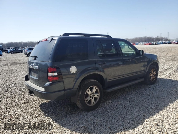 2010 Ford Explorer XLT with VIN 1FMEU6DE1AUA06379, listed as a Copart auction lot 49155005 with 154,128 mi miles and Salvage Title. Bid and sale history available at carsss.com. Image 3.