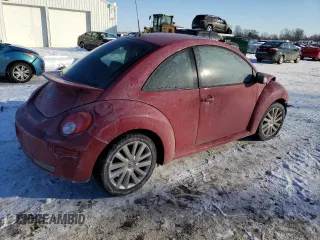 2008 Volkswagen New Beetle Coupe S with VIN 3VWRW31C38M518027, listed as a Copart auction lot 88780045 with 94,533 mi miles and Salvage Title. Bid and sale history available at carsss.com. Image 3.