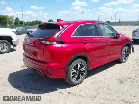 2024 Mitsubishi Eclipse Cross SE z VIN JA4ATWAA4RZ008031, wystawiony jako IAAI lot #42791982 z przebiegiem 21 788 mil mil oraz . Historia ofert i sprzedaży dostępna na DreamBid. Obrazek 4.