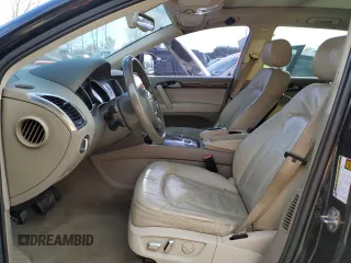 2010 Audi Q7 Premium Plus with VIN WA1LYAFE9AD003112, listed as a Copart auction lot 82994664 with 243,307 mi miles and Clean title. Bid and sale history available at DreamBid. Image 7.