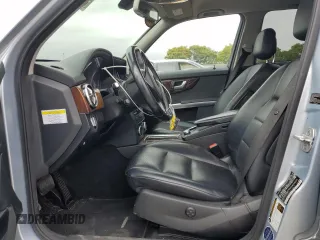2013 Mercedes-Benz GLK 350 z VIN WDCGG5HBXDG133515, wystawiony jako Copart lot #59409545 z przebiegiem 181 803 mil mil oraz Szkoda całkowita • Salvage title. Historia ofert i sprzedaży dostępna na DreamBid. Obrazek 7.