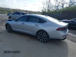 2024 Honda Accord Touring with VIN 1HGCY2F80RA050095, listed as a IAAI auction lot 41924407 with 26,454 mi miles and . Bid and sale history available at DreamBid. Image 3.