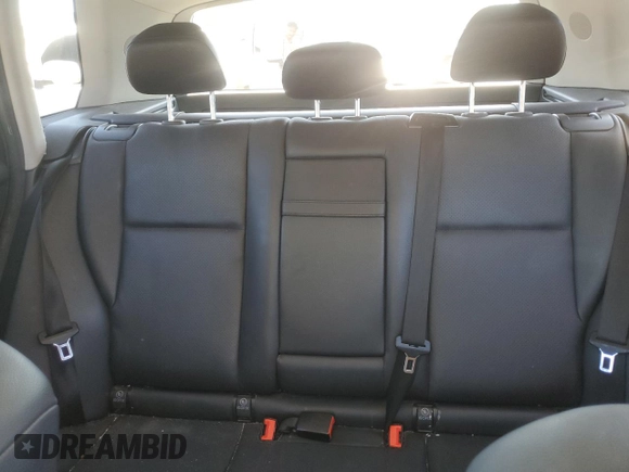 2015 Mercedes-Benz GLK 350 с VIN WDCGG8JB1FG423950, выставлен на аукционе Copart как лот 58440025 с пробегом 176 670 миль миль и Списание • Salvage title. История ставок и продаж доступна на DreamBid. Изображение 10.