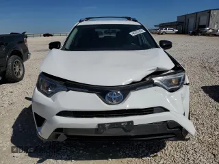 2016 Toyota RAV4 LE with VIN 2T3BFREV6GW514733, listed as a Copart auction lot 46297905 with 154,076 mi miles and Salvage Title. Bid and sale history available at carsss.com. Image 5.