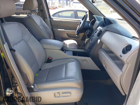 2015 Honda Pilot EX-L z VIN 5FNYF3H55FB010570, wystawiony jako IAAI lot #42291230 z przebiegiem 191 271 mil mil oraz . Historia ofert i sprzedaży dostępna na DreamBid. Obrazek 5.