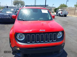 2018 Jeep Renegade Altitude z VIN ZACCJABB5JPJ54842, wystawiony jako IAAI lot #42400858 z przebiegiem 29 440 mil mil oraz . Historia ofert i sprzedaży dostępna na DreamBid. Obrazek 12.