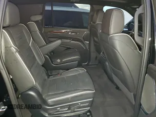 2023 Cadillac Escalade z VIN 1GYS3KKL3PR360009, wystawiony jako Copart lot #77258524 z przebiegiem 12 874 mil mil oraz Szkoda całkowita • Salvage title. Historia ofert i sprzedaży dostępna na DreamBid. Obrazek 11.
