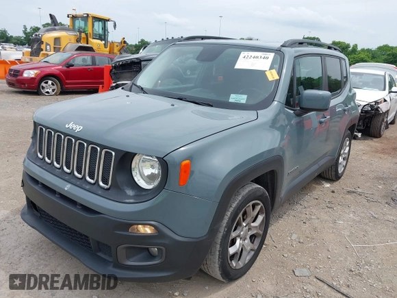 2017 Jeep Renegade Latitude z VIN ZACCJABB4HPF52900, wystawiony jako IAAI lot #42240340 z przebiegiem 110 658 mil mil oraz . Historia ofert i sprzedaży dostępna na DreamBid. Obrazek 2.