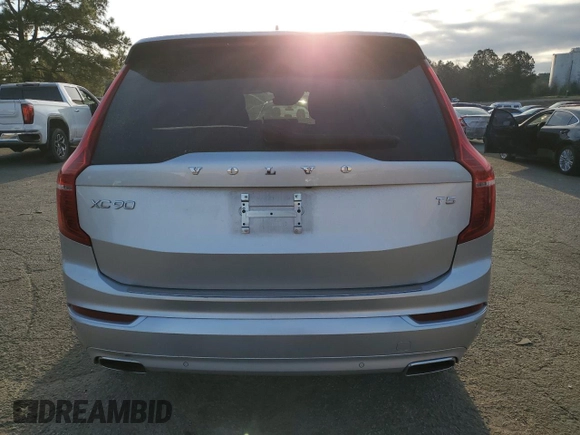 2020 Volvo XC90 Momentum with VIN YV4102CK5L1621422, listed as a Copart auction lot 49204565 with 29,860 mi miles and Salvage Title. Bid and sale history available at carsss.com. Image 6.