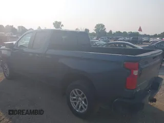 2019 Chevrolet Silverado 1500 RST with VIN 1GCRYEED8KZ353738, listed as a IAAI auction lot 40343310 with 96,077 mi miles and . Bid and sale history available at DreamBid. Image 3.