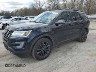 2017 Ford Explorer XLT z VIN 1FM5K8D81HGA41833, wystawiony jako Copart lot #52435315 z przebiegiem 235 987 mil mil oraz Szkoda całkowita • Salvage title. Historia ofert i sprzedaży dostępna na DreamBid. Obrazek 1.